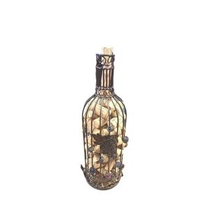 Decorative Wine Cork Holder in Black and Brown